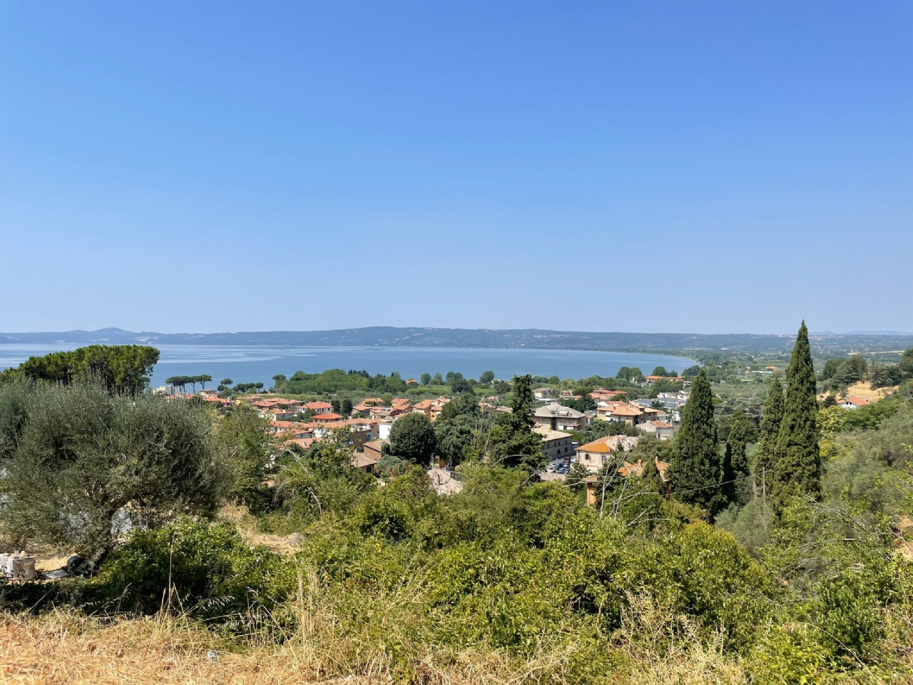 View op Lago Bolsena
